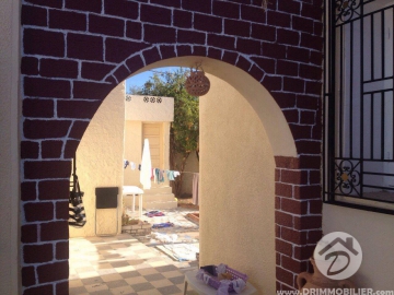 L 112 -                            Sale
                           Villa avec piscine Djerba